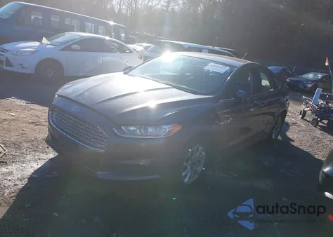 2015 Ford Fusion S from USA, damaged, VIN 1FA6P0G74F5130289